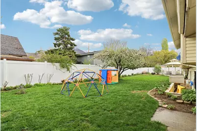 92 W 1565 N, Orem, UT 84057 - Photo 29