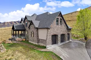 414 Meadows Dr, Tooele, UT 84074 - Photo 5