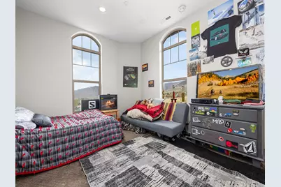 414 Meadows Dr, Tooele, UT 84074 - Photo 29