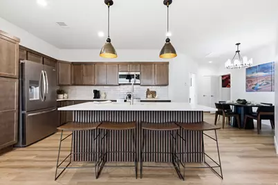 1330 E Lone Rock Dr, Big Water, UT 84741 - Photo 17