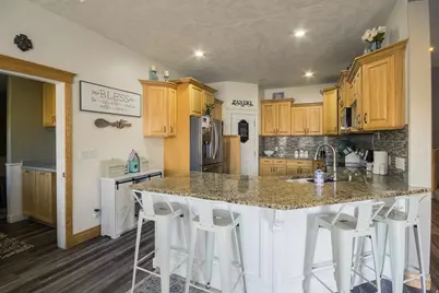 830 N 1900 W, Roosevelt, UT 84066 - Photo 7