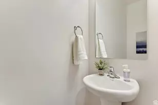 2019 N 3930 W, Lehi, UT 84043 - Photo 13