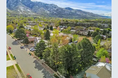 2172 E 2050 N, Layton, UT 84040 - Photo 31