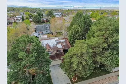 2172 E 2050 N, Layton, UT 84040 - Photo 33