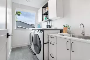 179 N 70 W, Vineyard, UT 84059 - Photo 37