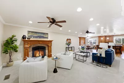 11404 S High Mesa Dr, Sandy, UT 84092 - Photo 9