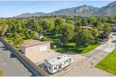 11404 S High Mesa Dr, Sandy, UT 84092 - Photo 77