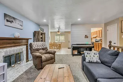 91 N 500 W, Clearfield, UT 84015 - Photo 5
