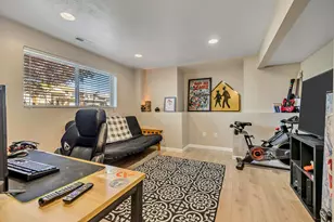 91 N 500 W, Clearfield, UT 84015 - Photo 15