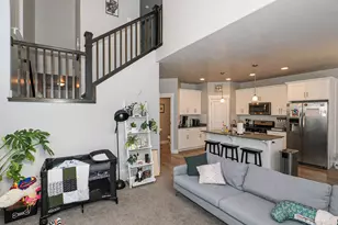 15335 S Tarawa Dr W, Bluffdale, UT 84065 - Photo 7