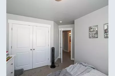 15335 S Tarawa Dr W, Bluffdale, UT 84065 - Photo 23