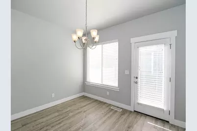15335 S Tarawa Dr W, Bluffdale, UT 84065 - Photo 15