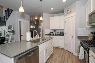 15335 S Tarawa Dr W, Bluffdale, UT 84065 - Photo 11