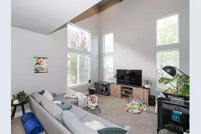 15335 S Tarawa Dr W, Bluffdale, UT 84065 - Photo 5