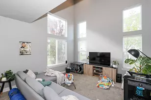 15335 S Tarawa Dr W, Bluffdale, UT 84065 - Photo 5