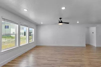 401 W 3085 S #329, Nibley, UT 84321 - Photo 9