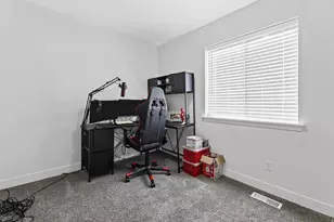 605 N Kay Ln W, Tooele, UT 84074 - Photo 11