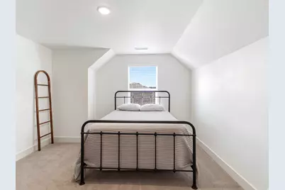 2354 W Boothill Dr W, Kaysville, UT 84037 - Photo 23