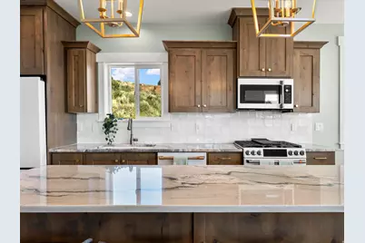 1509 W Cedar Ridge Dr, Garden City, UT 84028 - Photo 27