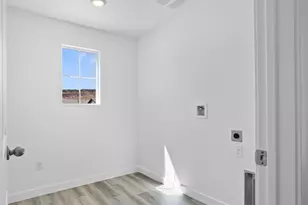 1556 S Fins Rd, Washington, UT 84780 - Photo 25