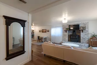 952 N 400 E, American Fork, UT 84003 - Photo 61