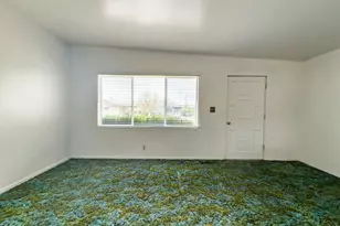 883 N 900 E, Price, UT 84501 - Photo 7