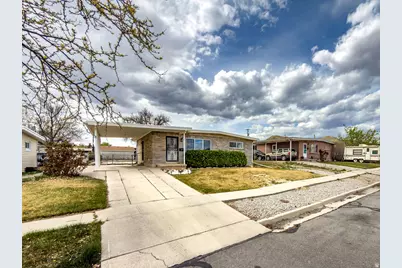 883 N 900 E, Price, UT 84501 - Photo 3