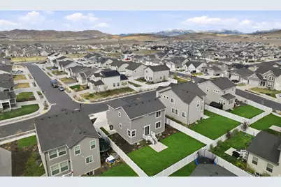 1260 E Packard Dr, Eagle Mountain, UT 84005 - Photo 35