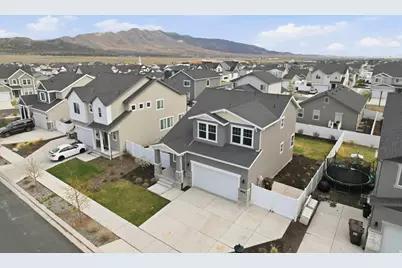1260 E Packard Dr, Eagle Mountain, UT 84005 - Photo 37