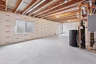 1260 E Packard Dr, Eagle Mountain, UT 84005 - Photo 27