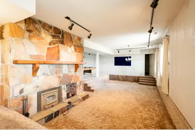 2534 E Grand Point Cir, Sandy, UT 84092 - Photo 29