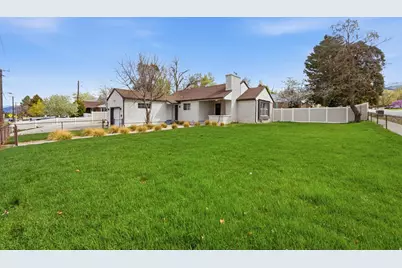 1795 S 200 W, Bountiful, UT 84010 - Photo 3