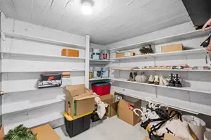 1795 S 200 W, Bountiful, UT 84010 - Photo 23