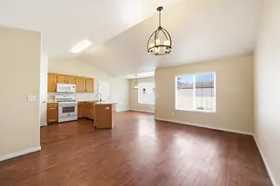 4530 W Downing Dr, Cedar Hills, UT 84062 - Photo 11