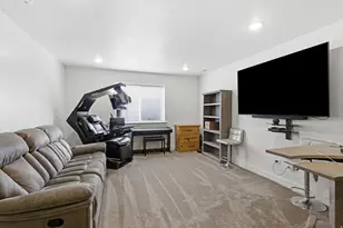 499 S 655 E, Hyrum, UT 84319 - Photo 25