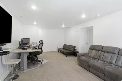 499 S 655 E, Hyrum, UT 84319 - Photo 27