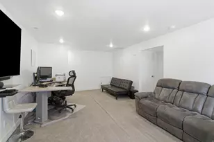 499 S 655 E, Hyrum, UT 84319 - Photo 27