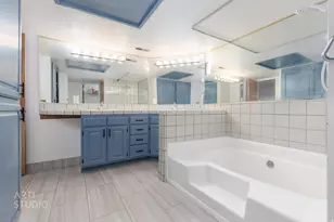 860 S Village Rd, Saint George, UT 84770 - Photo 11