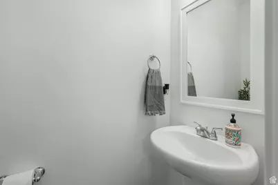 81 E Brushy Cyn S, Saratoga Springs, UT 84045 - Photo 11