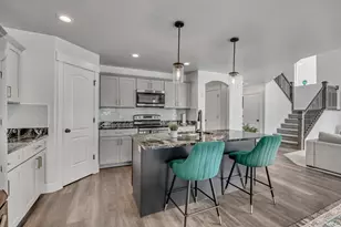 1577 W Quailhill Rd, Saratoga Springs, UT 84045 - Photo 15