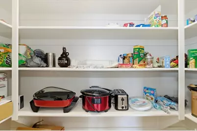 576 N 800 W, Smithfield, UT 84335 - Photo 7