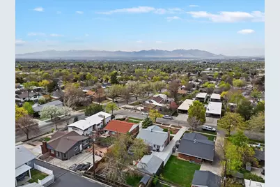 2015 S Laurelhurst Dr, Salt Lake City, UT 84108 - Photo 31
