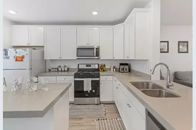 3837 W Cardenden Ln, Taylorsville, UT 84129 - Photo 3