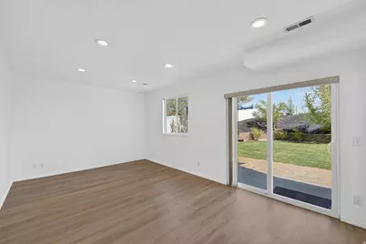 5893 S Alpine Crest Cir, Salt Lake City, UT 84118 - Photo 11