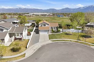 5893 S Alpine Crest Circle, Salt Lake City, UT 84118 - Photo 27