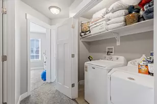 783 E Newfield Dr, Sandy, UT 84094 - Photo 9