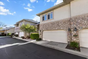 7824 S Sequoia Tree Ln, Sandy, UT 84094 - Photo 3