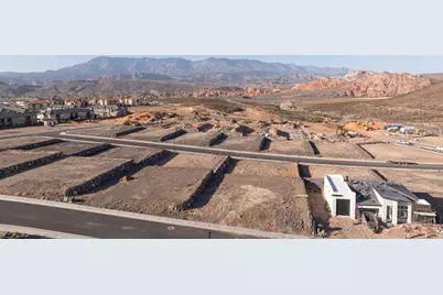 1860 W 350 N #106, Hurricane, UT 84737 - Photo 7