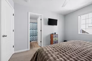 7626 S Calendula Ln W, West Jordan, UT 84081 - Photo 9