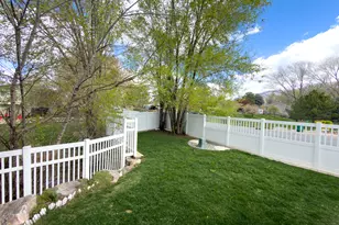 973 E 250 S, Layton, UT 84041 - Photo 23